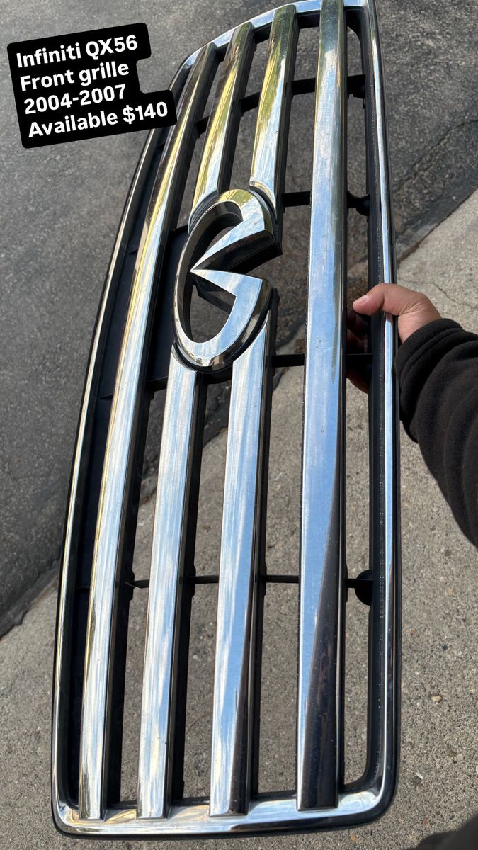 2004-2007 Infiniti QX56 front grille assembly