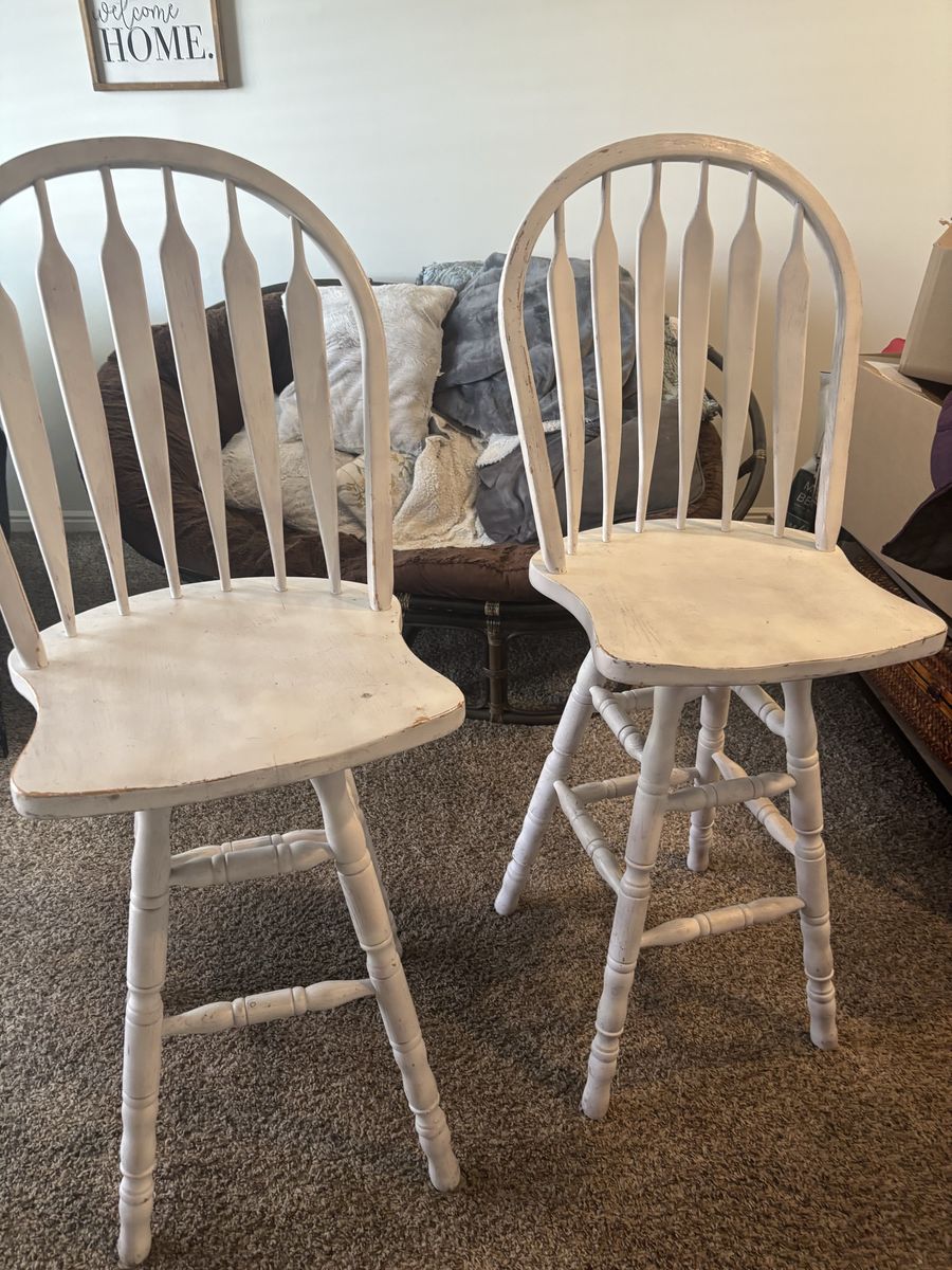 Set of Barstools