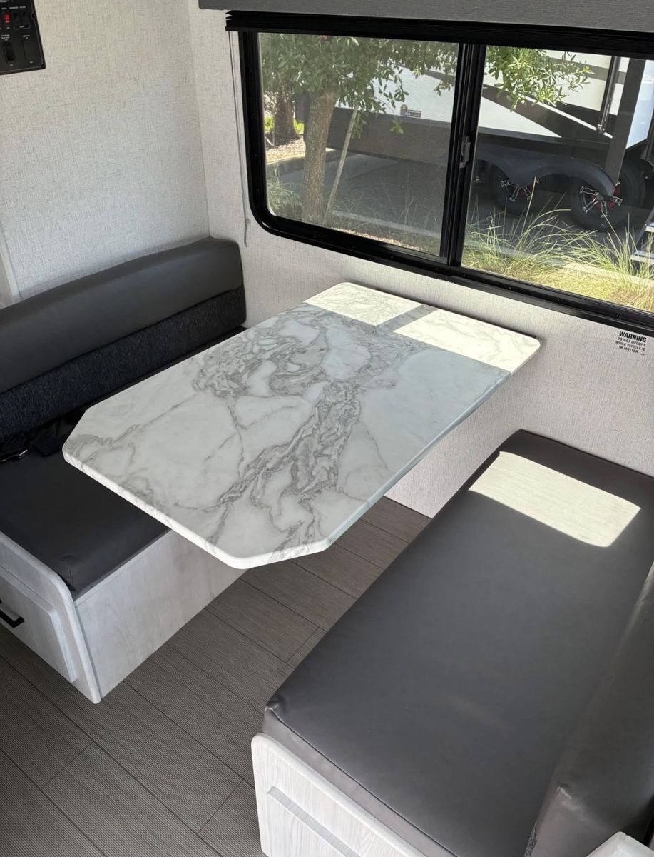 Main image 11