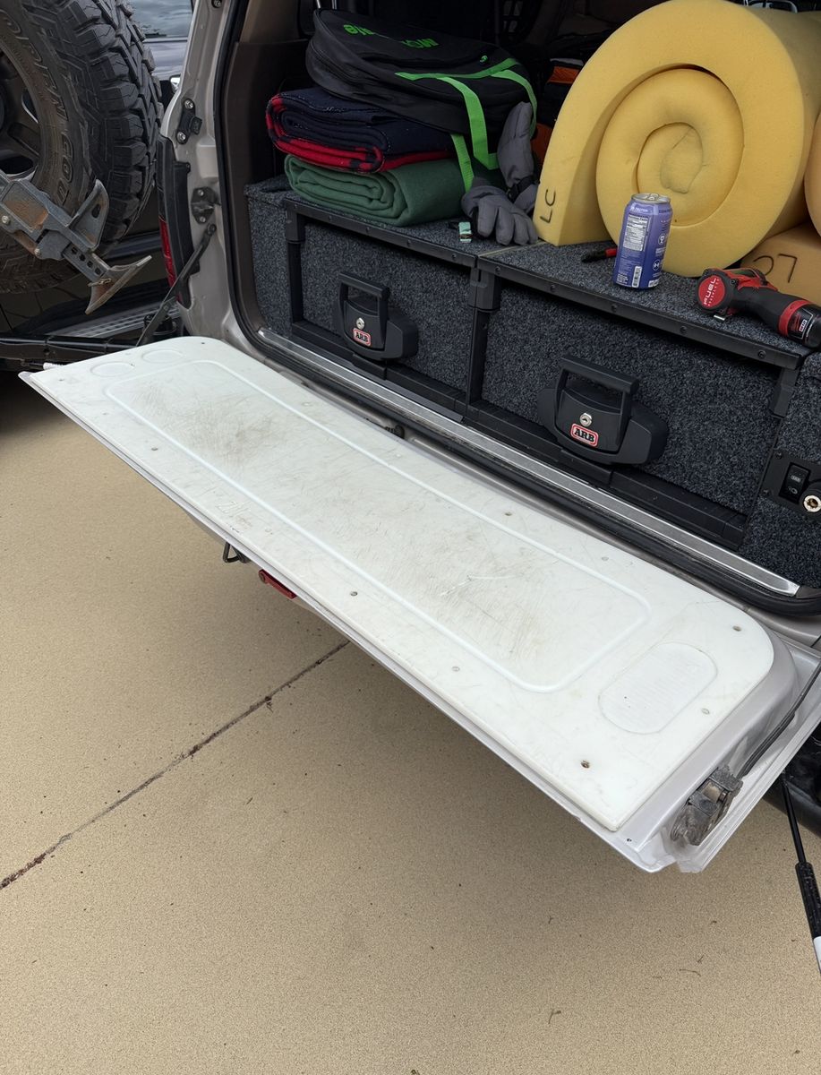 80 Series Land Cruiser tailgate cutting board