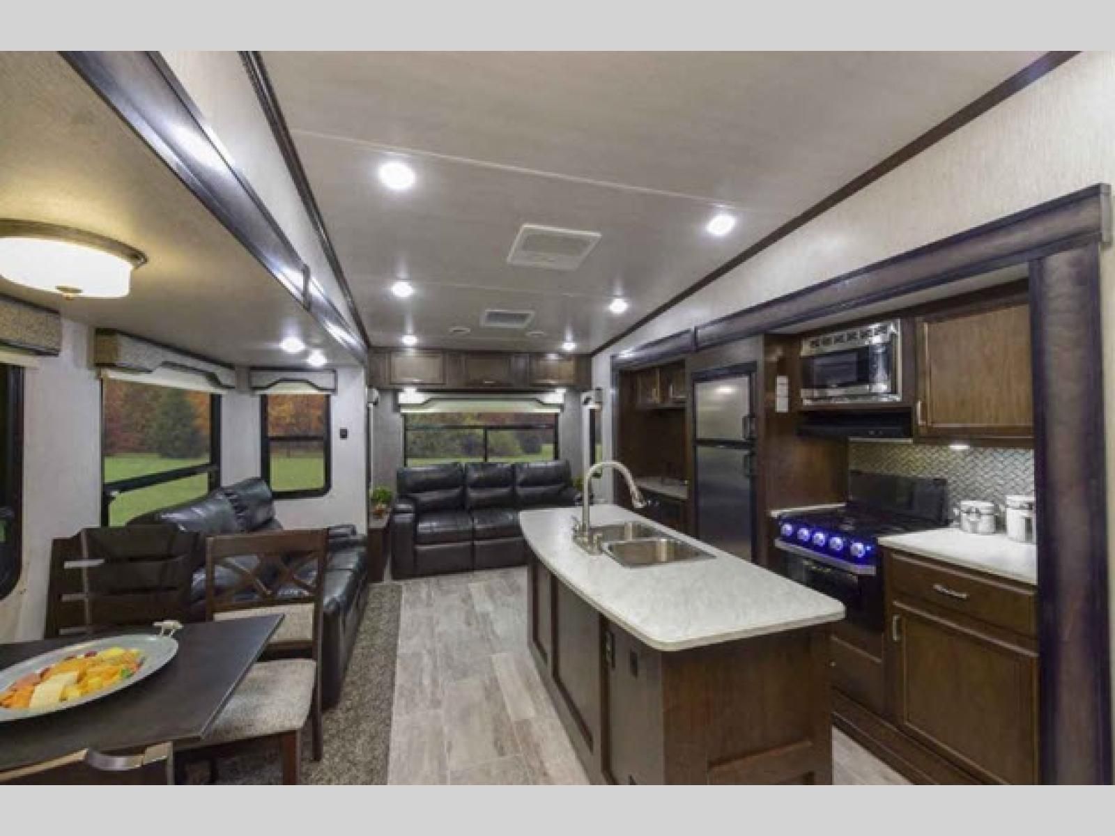 Used 2020 Heartland Pioneer 360