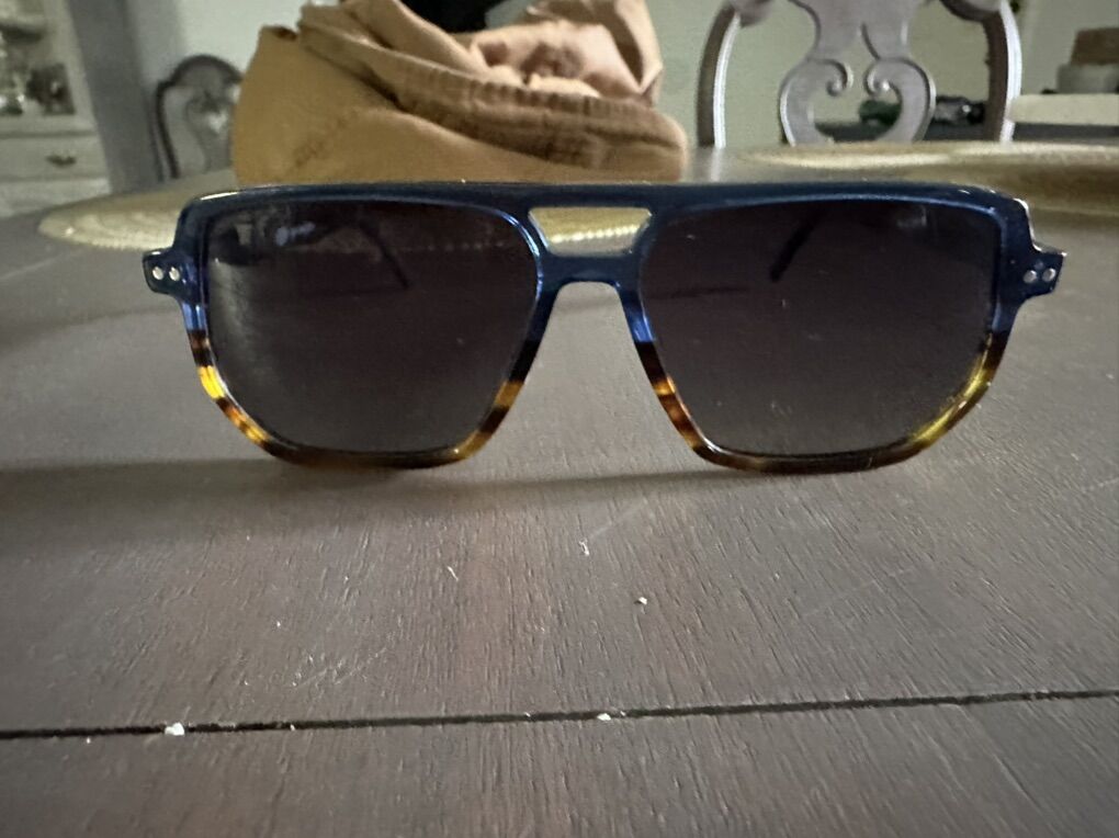 PACIFIC VOYAGERS Sunglasses