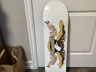 Anti hero deck NEW