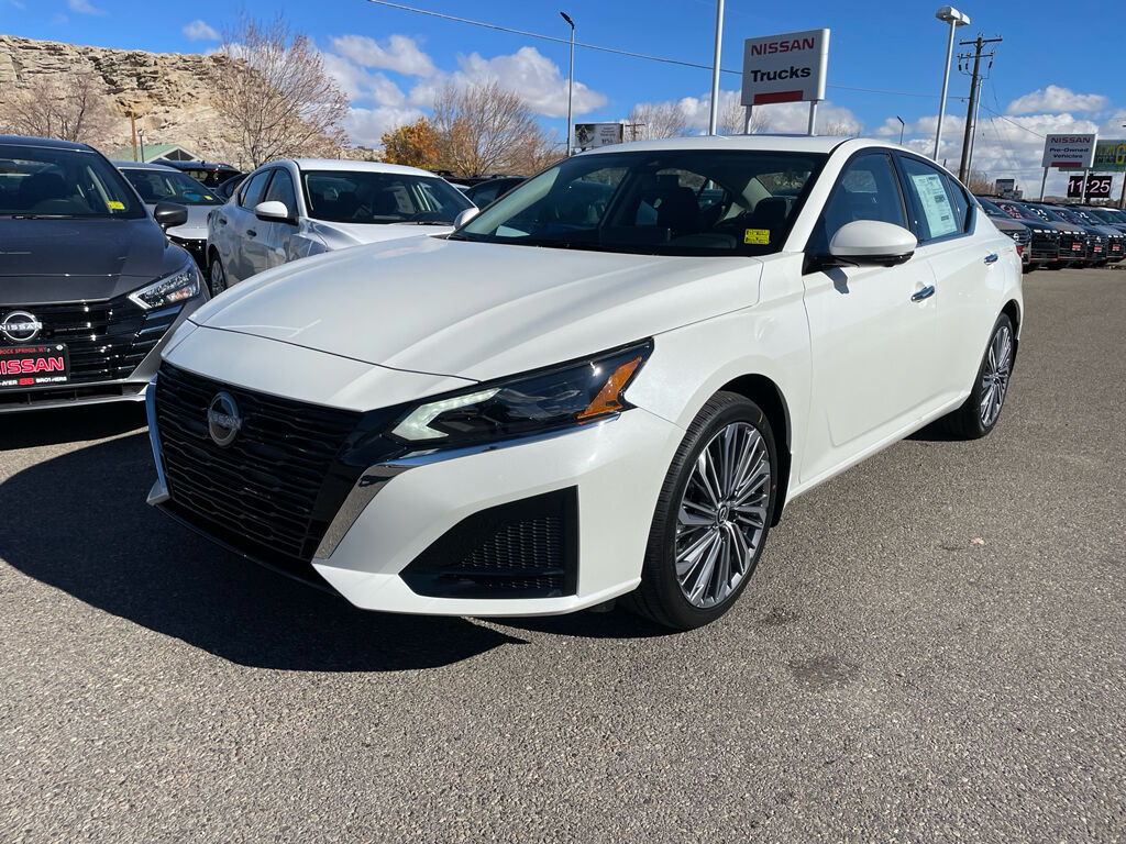 2025 Nissan Altima 2.5 SL