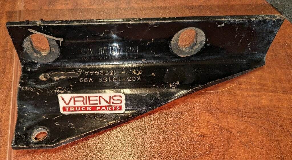 Kenworth W900 Right Bracket