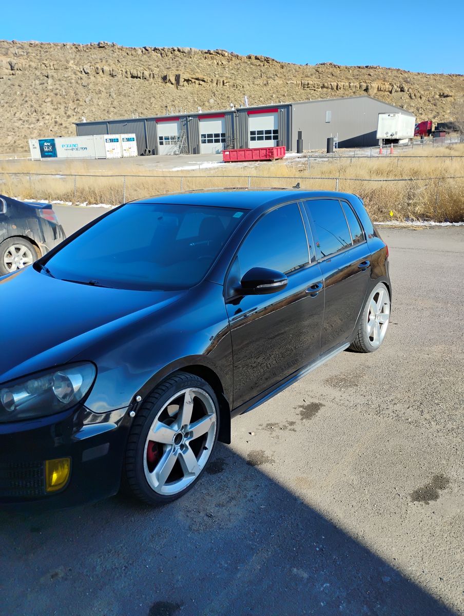 2013 VOLKSWAGEN GTI Base