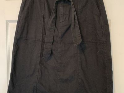 Downeast Black Tie-Waist Midi Skirt - Size M, 98% Cotton, 2% Spandex