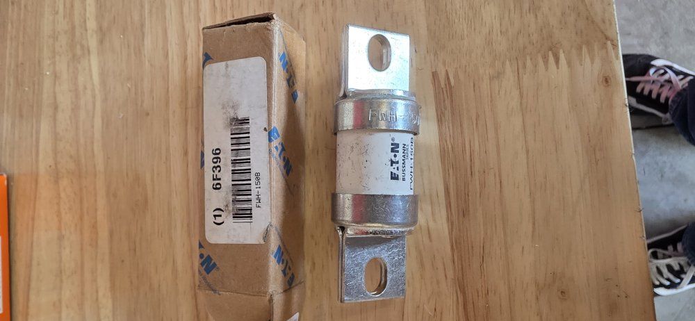 Bussmann FWH-150B Semiconductor Fuse 150A 500V Fast-Acting Bolt-On