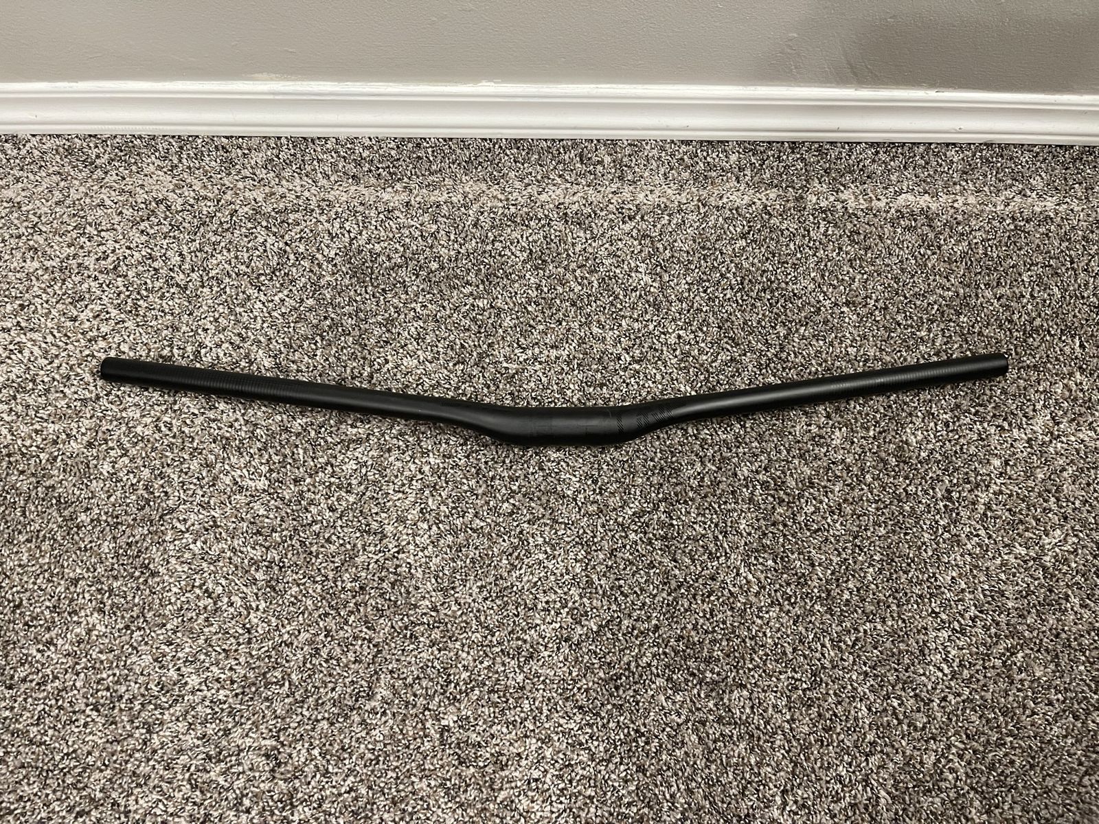 OneUp Components 35mm Carbon Handlebar - 800mm x 20mm