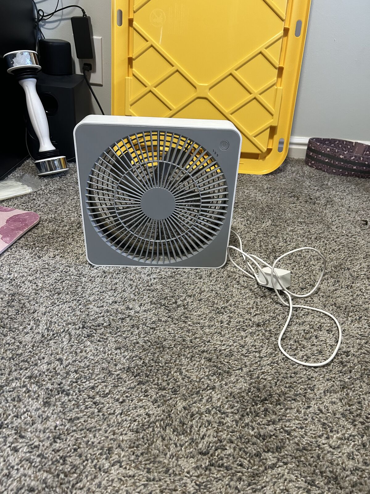 Desk fan