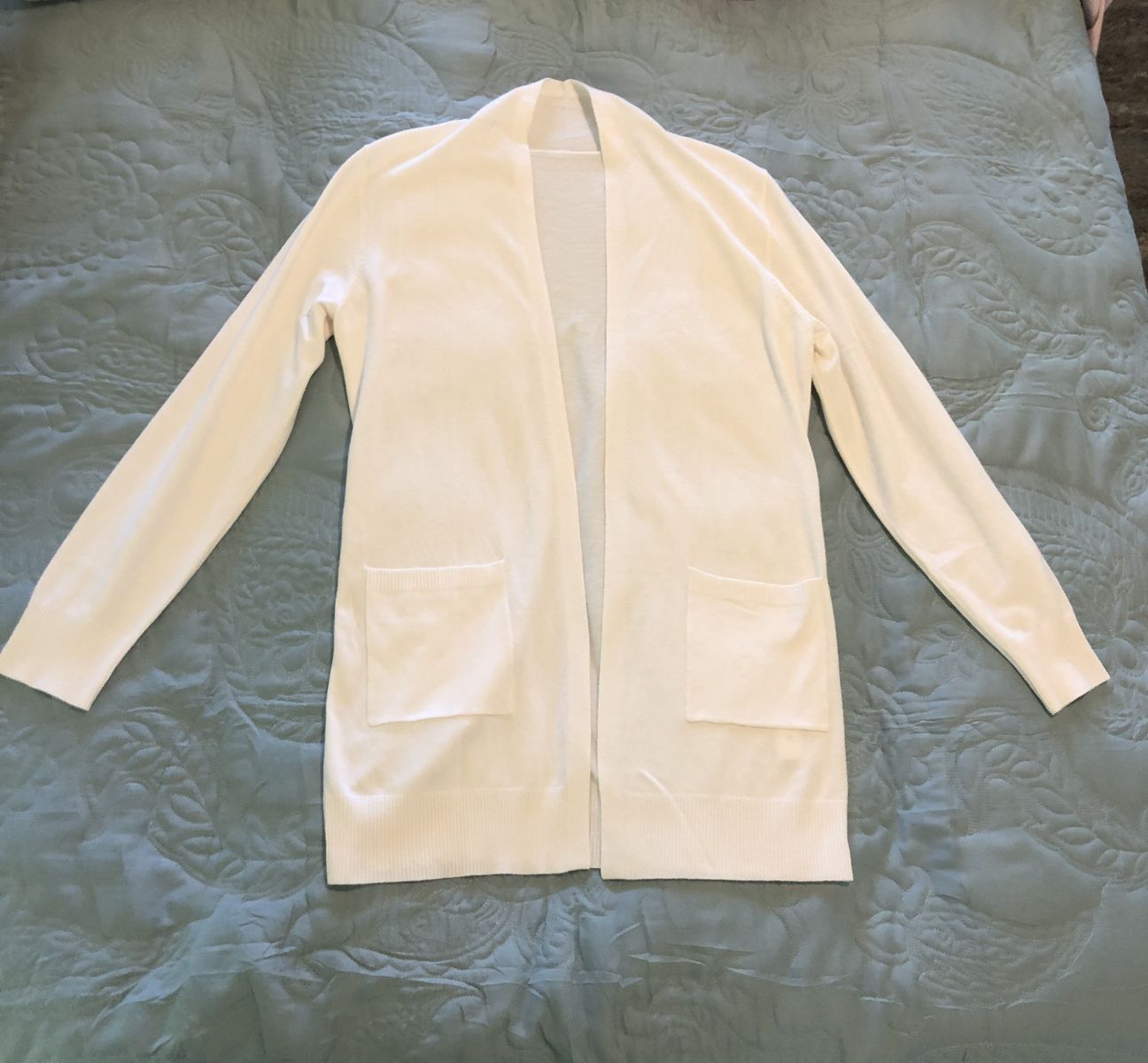 NEW Womens Cardigan, Off White Color, Size L