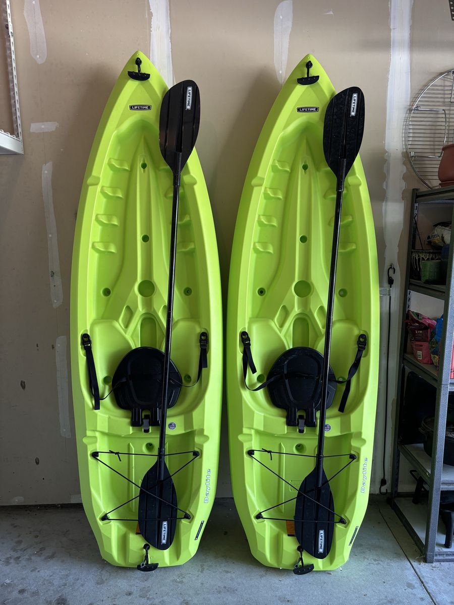 Set of 2 Lifetime Daylite Sit-On-Top Kayaks with Seats and Paddles - Lime Green