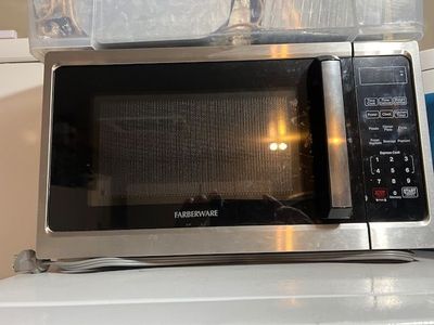 Microwave Oven