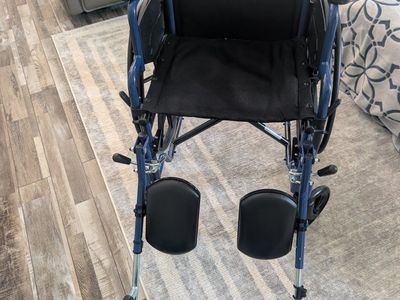 Drive 18 inch wheelchair with elevated leg rests