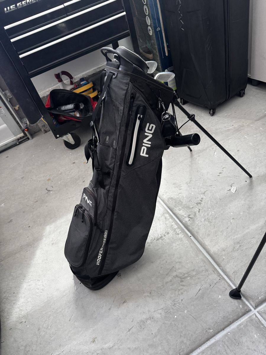 Ping Hoofer Craz e lite bag 2024
