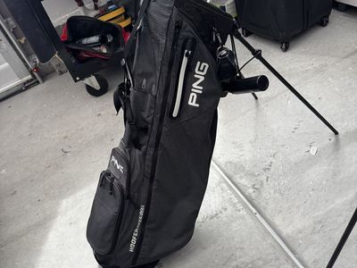 Ping Hoofer Craz e lite bag 2024