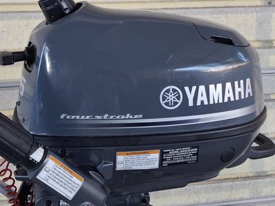 Like New 2017 Yamaha 6HP 4Stroke Long Shaft