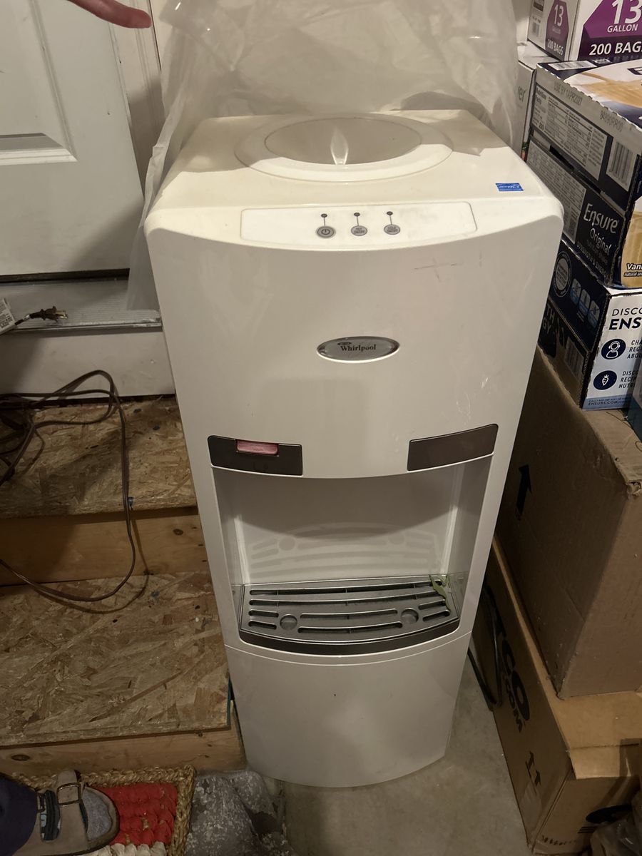 Whirlpool water dispenser