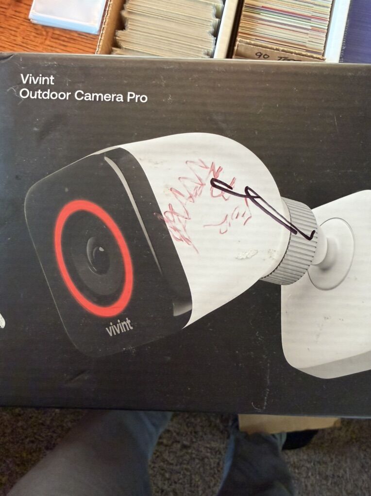 Vivint Outdoor Camera Pro