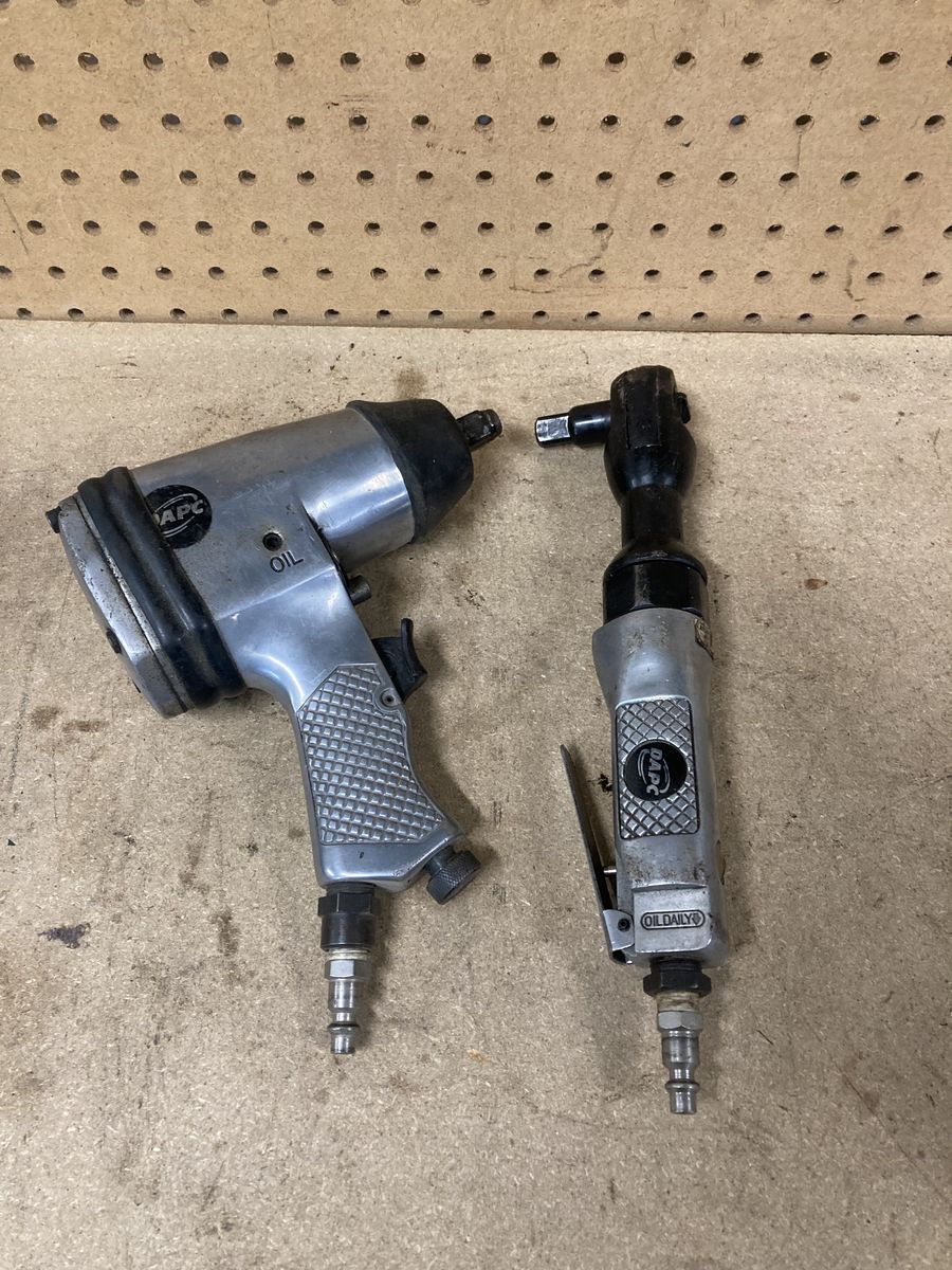 Air impact and ratchet