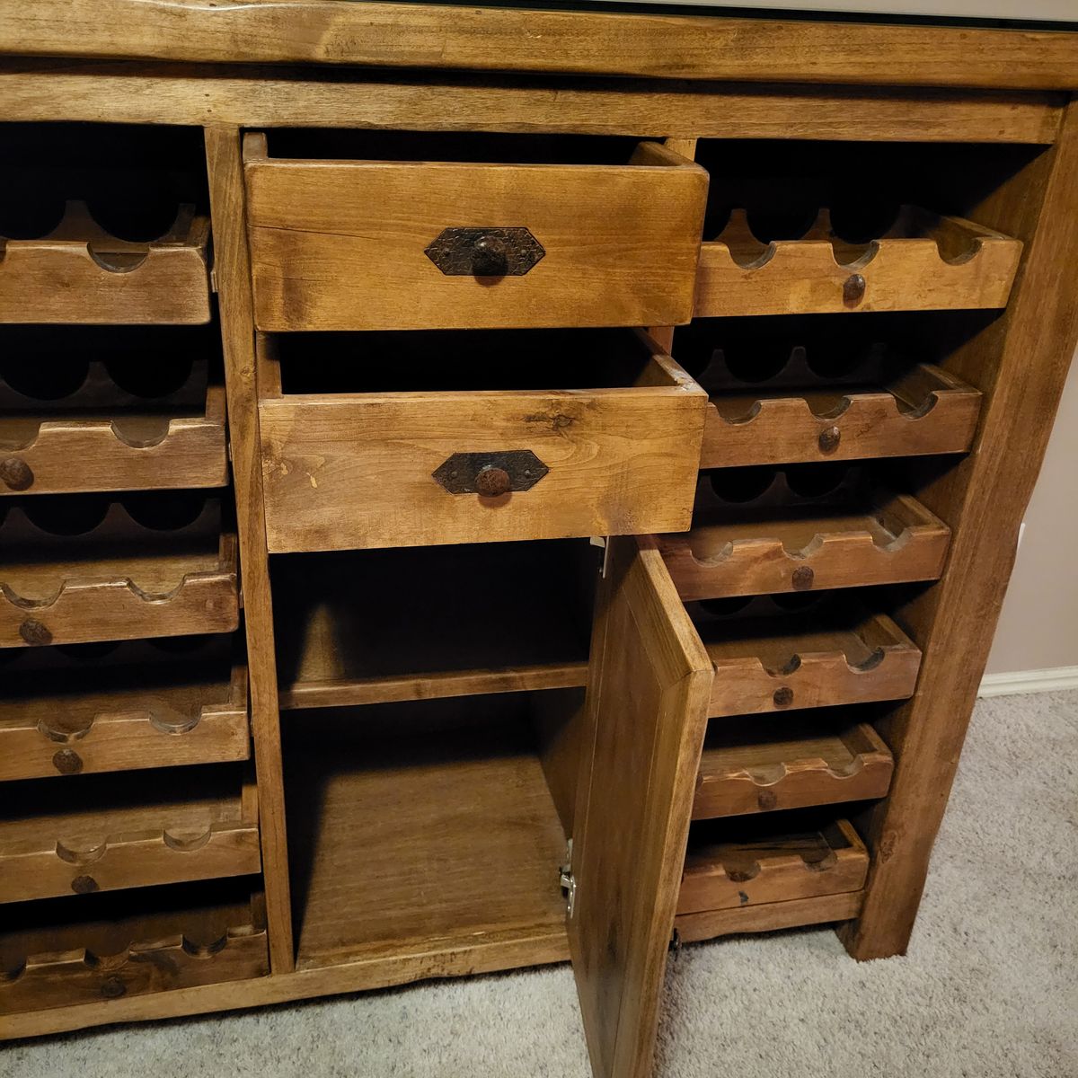 Main image 6