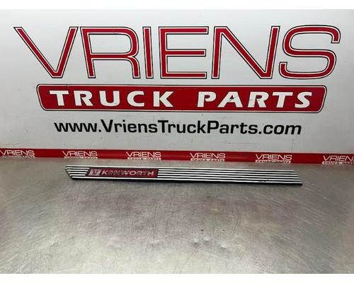 Used Kenworth T680 Right Trim-Threshold Extrusion, Part # S60-1363R