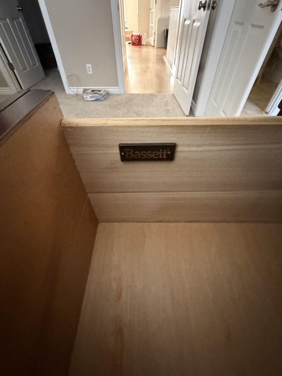 Main image 8