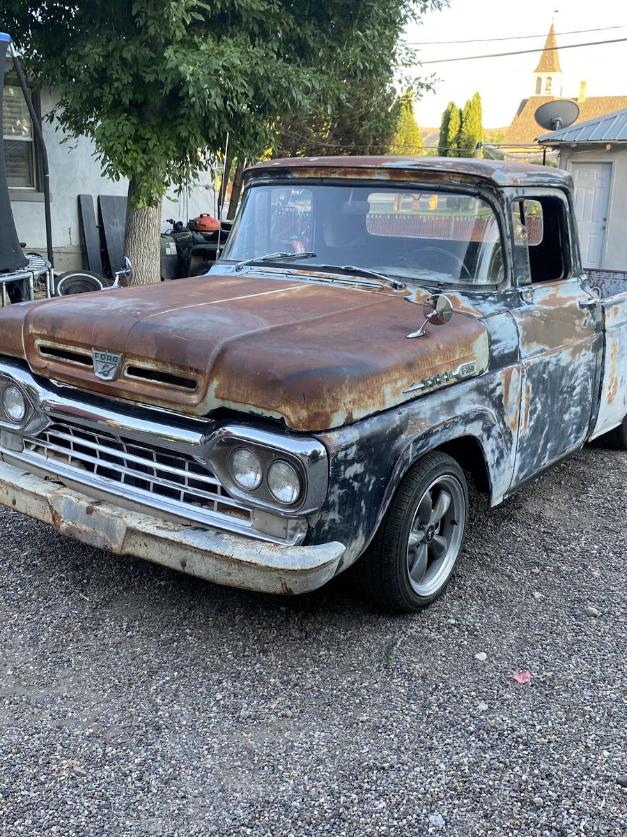 1960 Ford F-100 