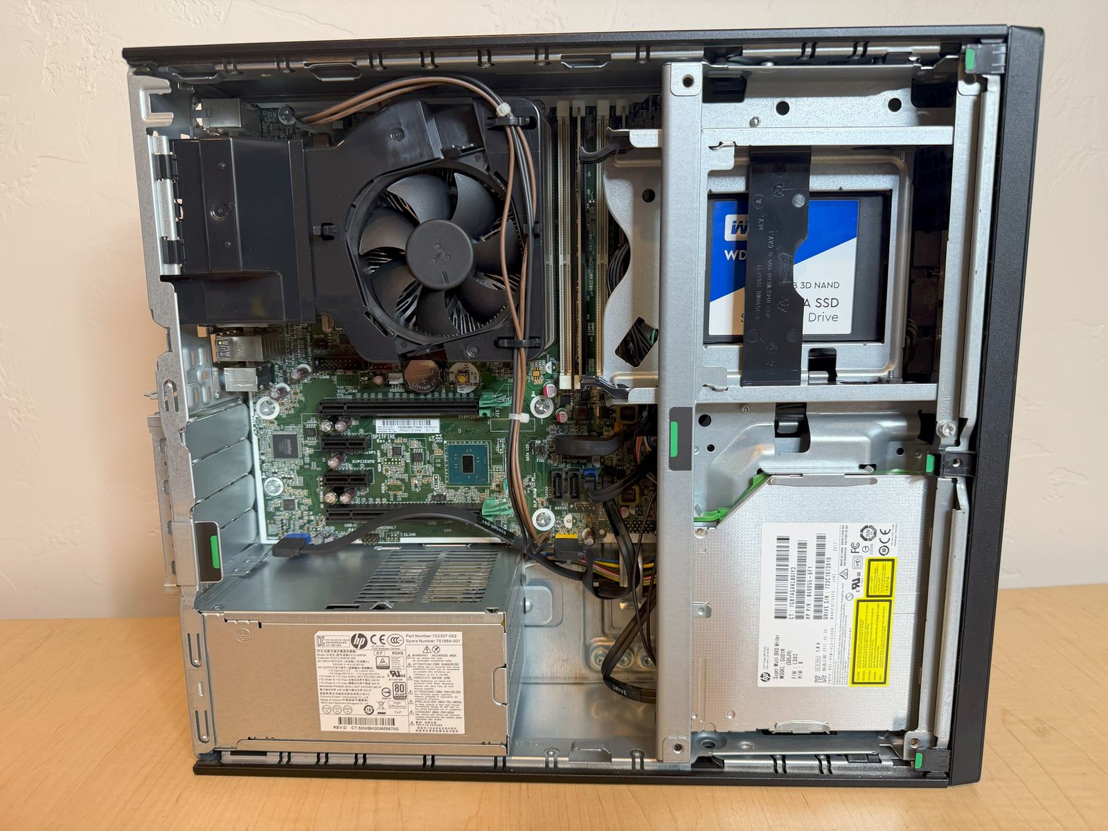 Main image 4