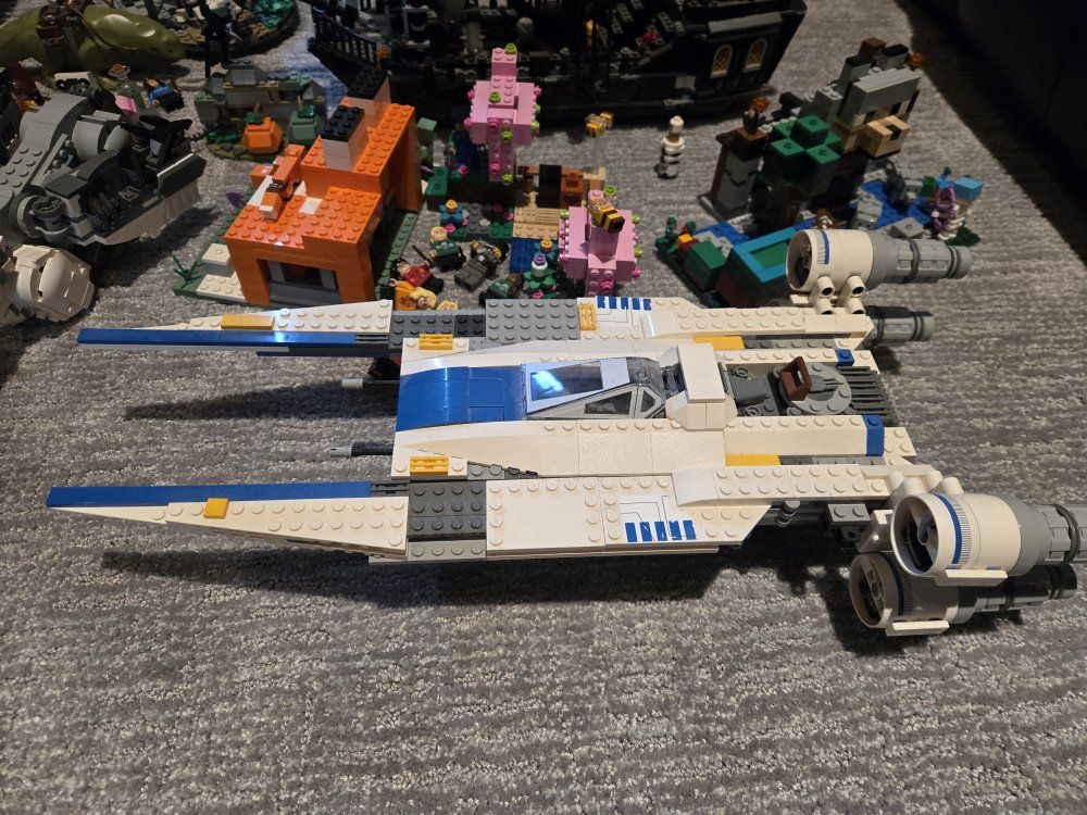 Main image 2