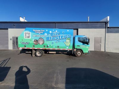 Trash Bin Cleaning Truck For Sale