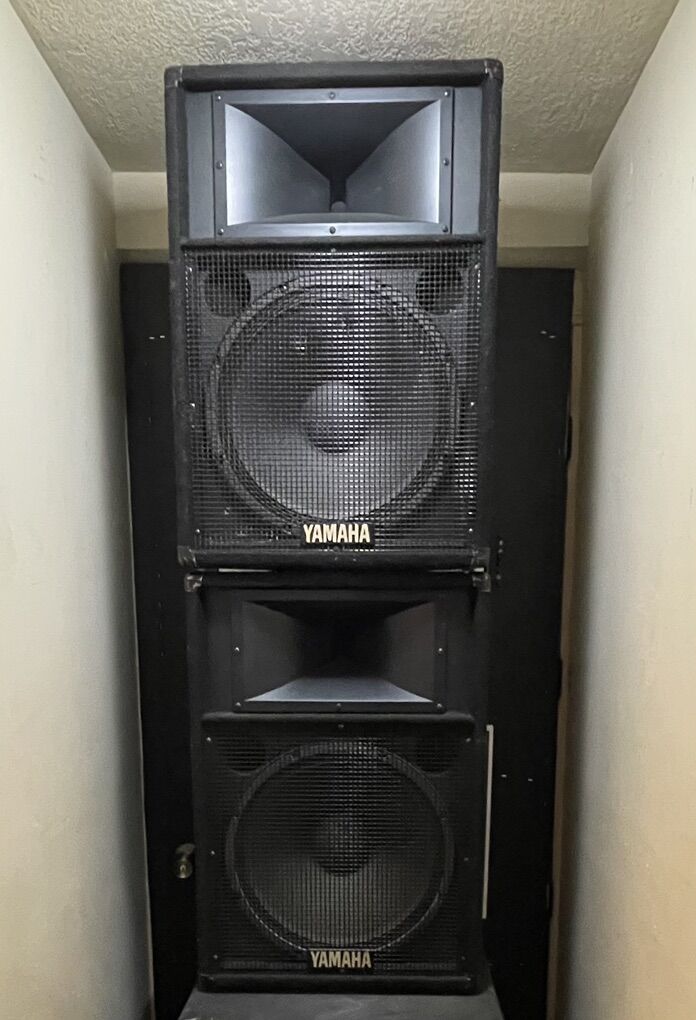 Yamaha S115IV Pair Club Series Passive Speakers