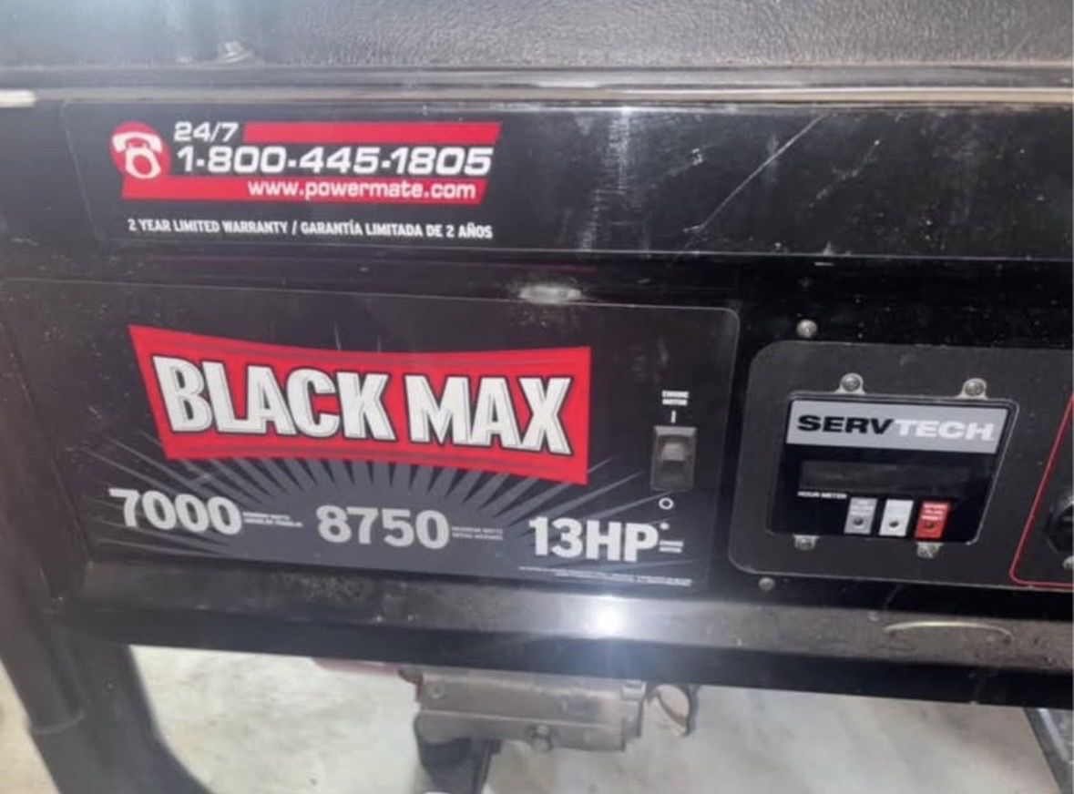 Black Max 7000/8750 Watt Generator with Honda GX390 Engine