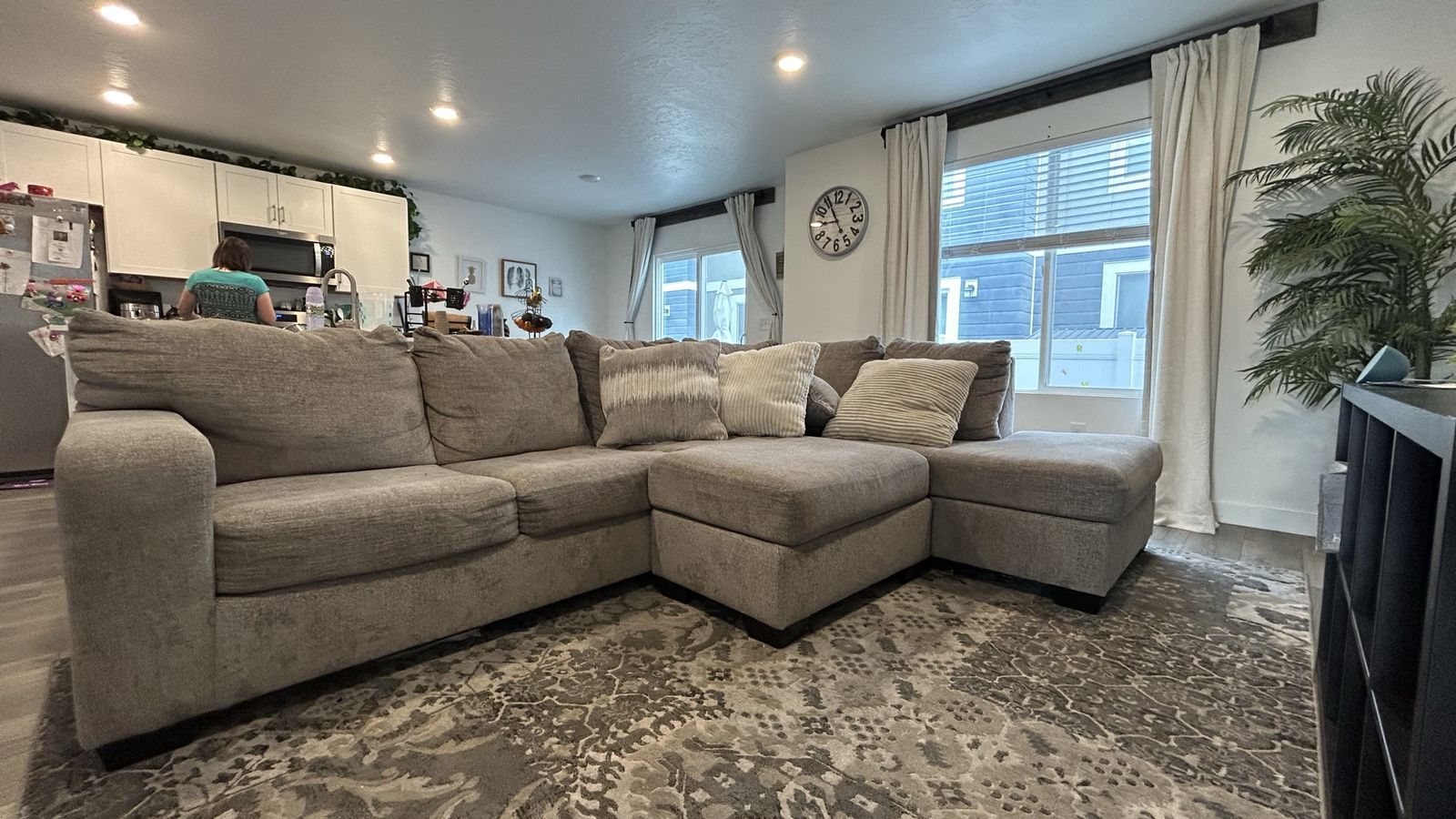 Beautiful Oversized Sectional Sofa – Super Comfortable