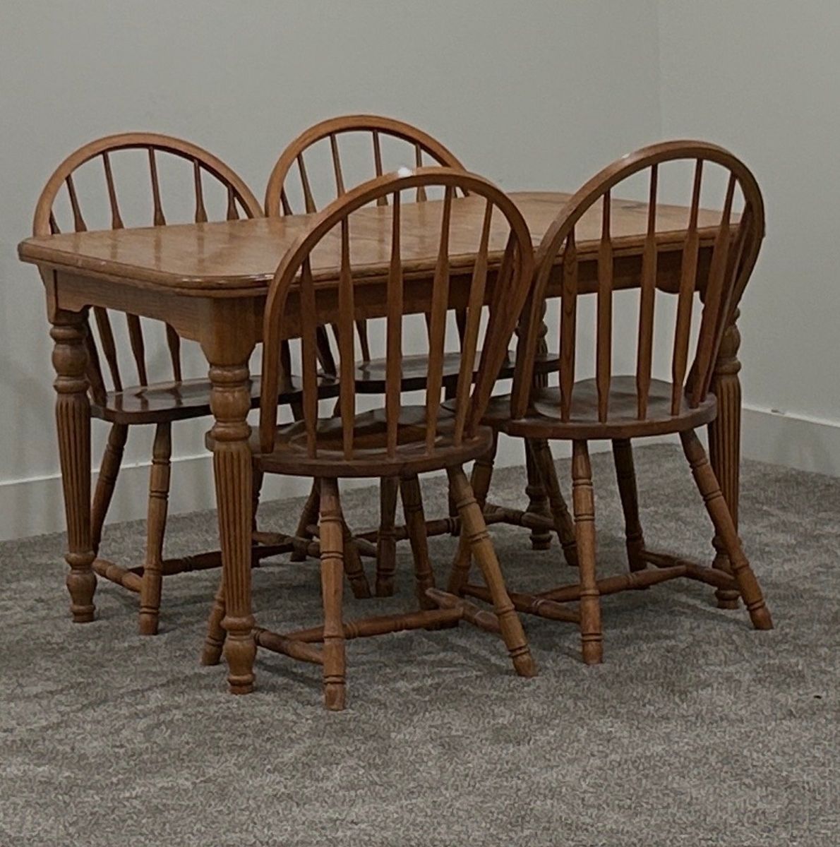 Vintage Solid Wood Dining Table with 4 Spindle-Back Chairs - Light Oak Finish
