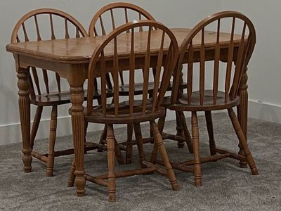 Vintage Solid Wood Dining Table with 4 Spindle-Back Chairs - Light Oak Finish