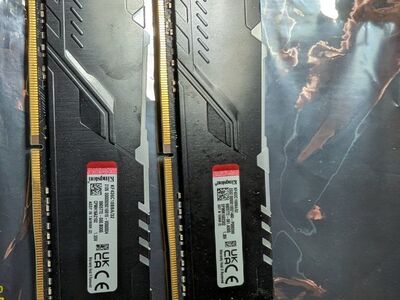 Kingston FURY Beast RGB 64GB (2 x 32GB) PC4-25600