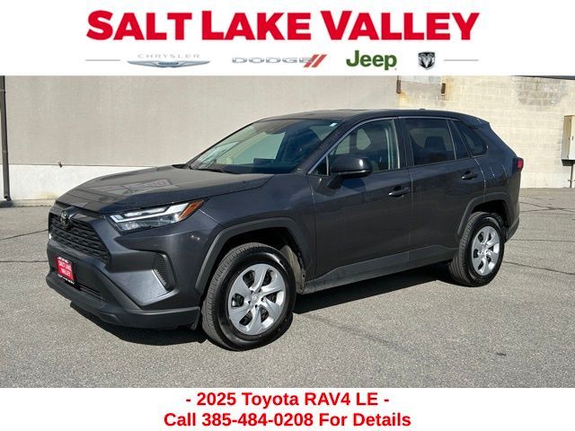 2025 Toyota RAV4 LE