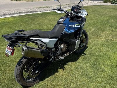 Husqvarna Norden 901 Expedition