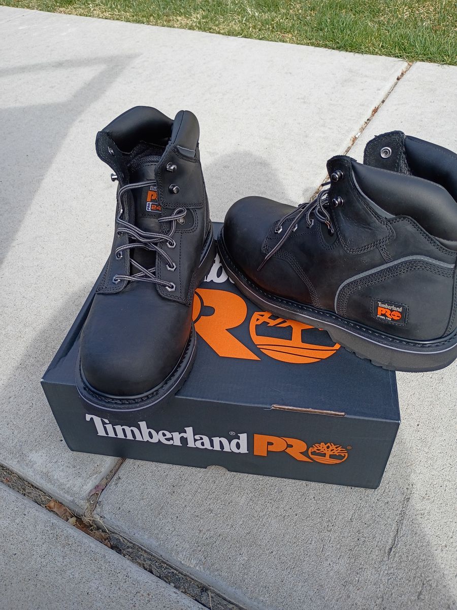 Timberland work boots brand new