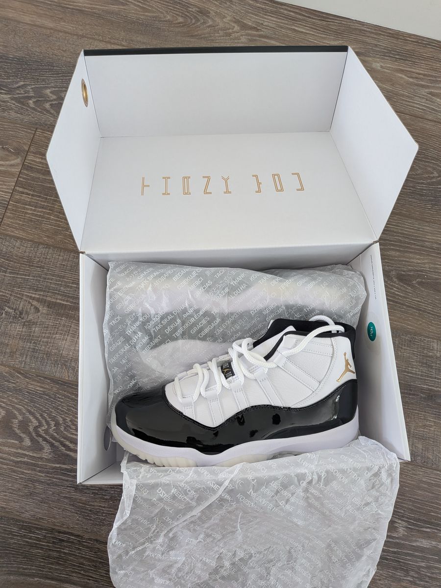 BRAND NEW / DS Air Jordan 11 Retro "Gratitude" - Size 10.5 Mens (100% Authentic)