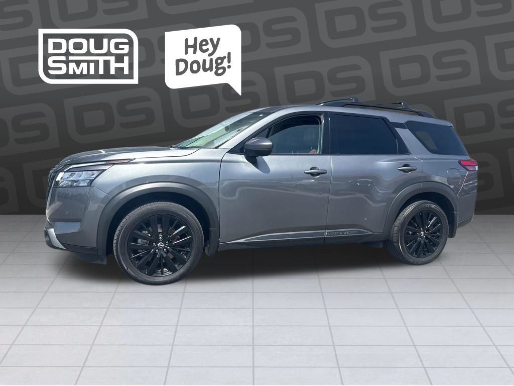 2022 Nissan Pathfinder Platinum