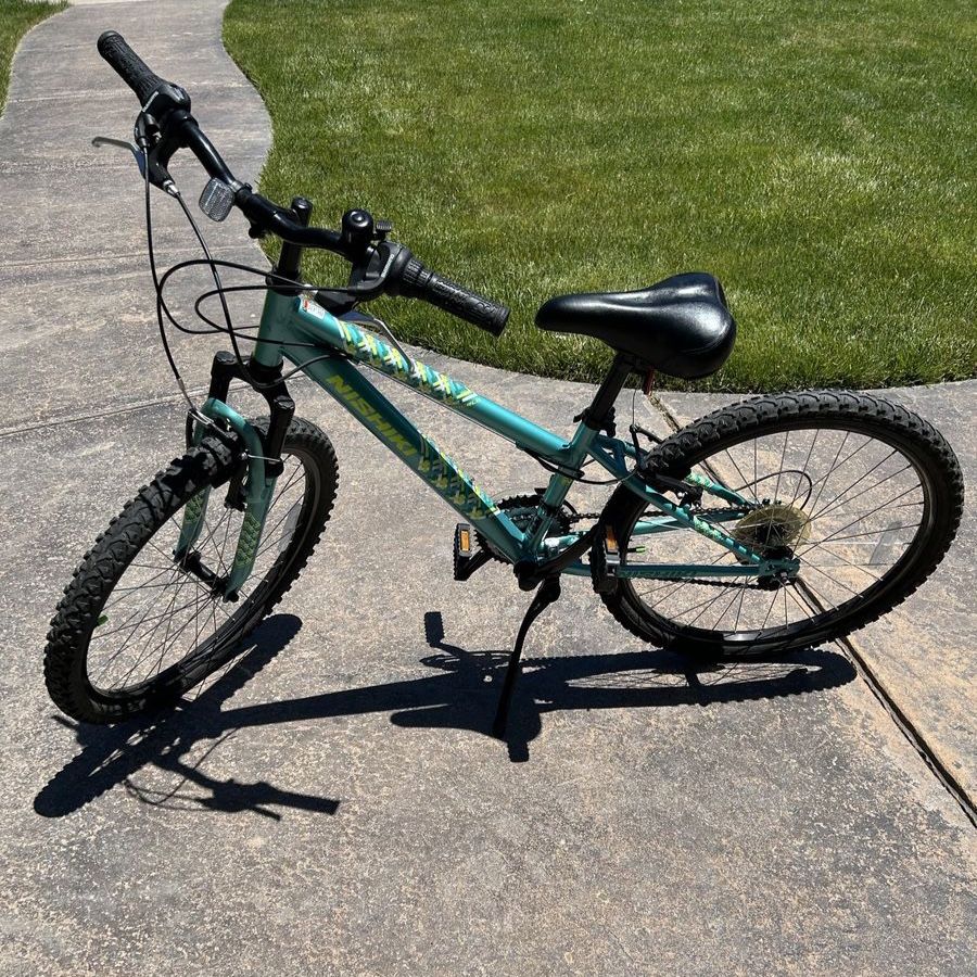 Nishiki 7-Speed Girls Bike--size Youth 24 inches