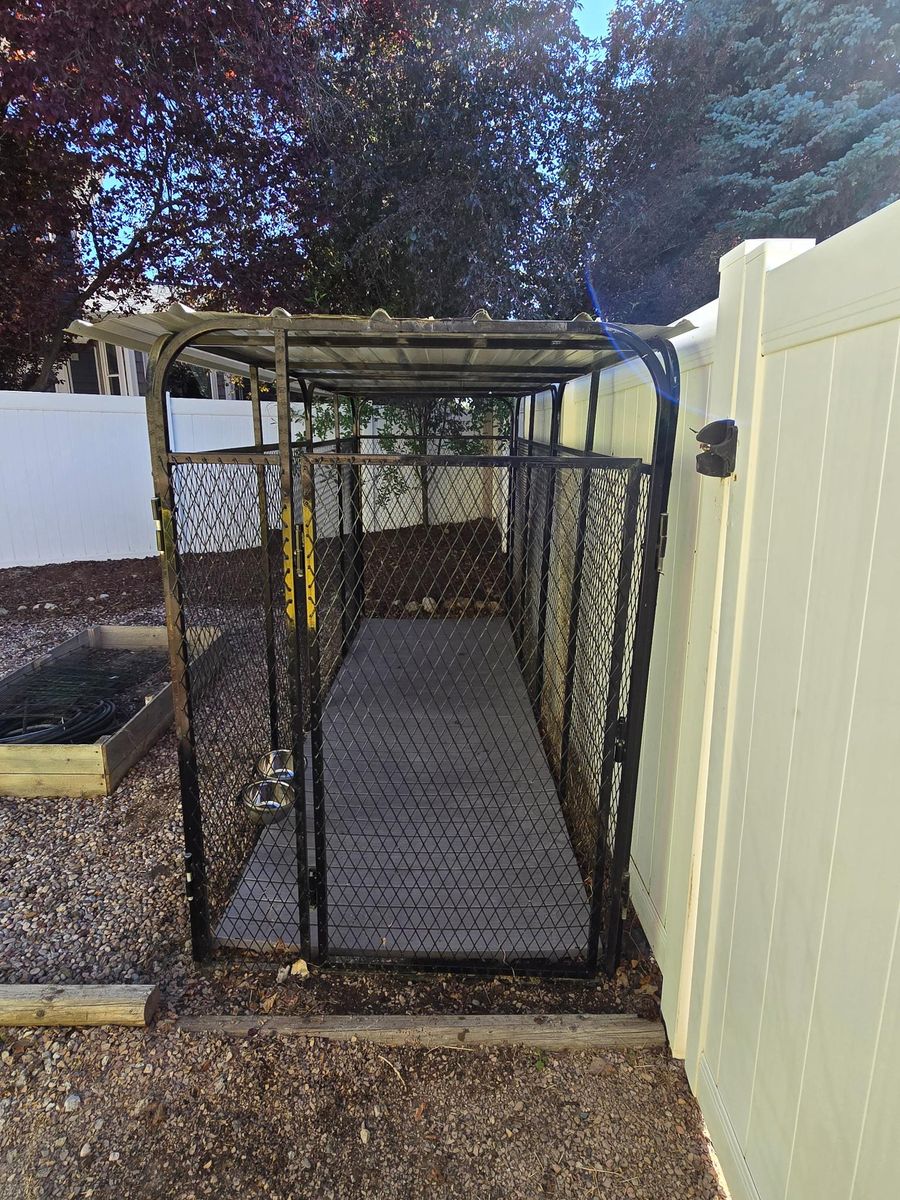 4'x12' Heavy-Duty K9 Dog Kennel w/ Roof & Raised Floor - $900 OBO