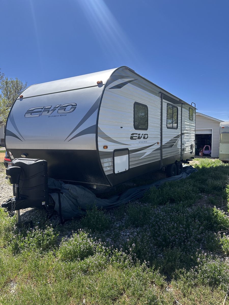 2020 Forest River EVO T2490