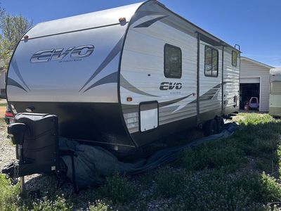 2020 Forest River EVO T2490