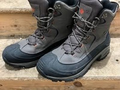 Columbia Techlite Boots - Men's size 11