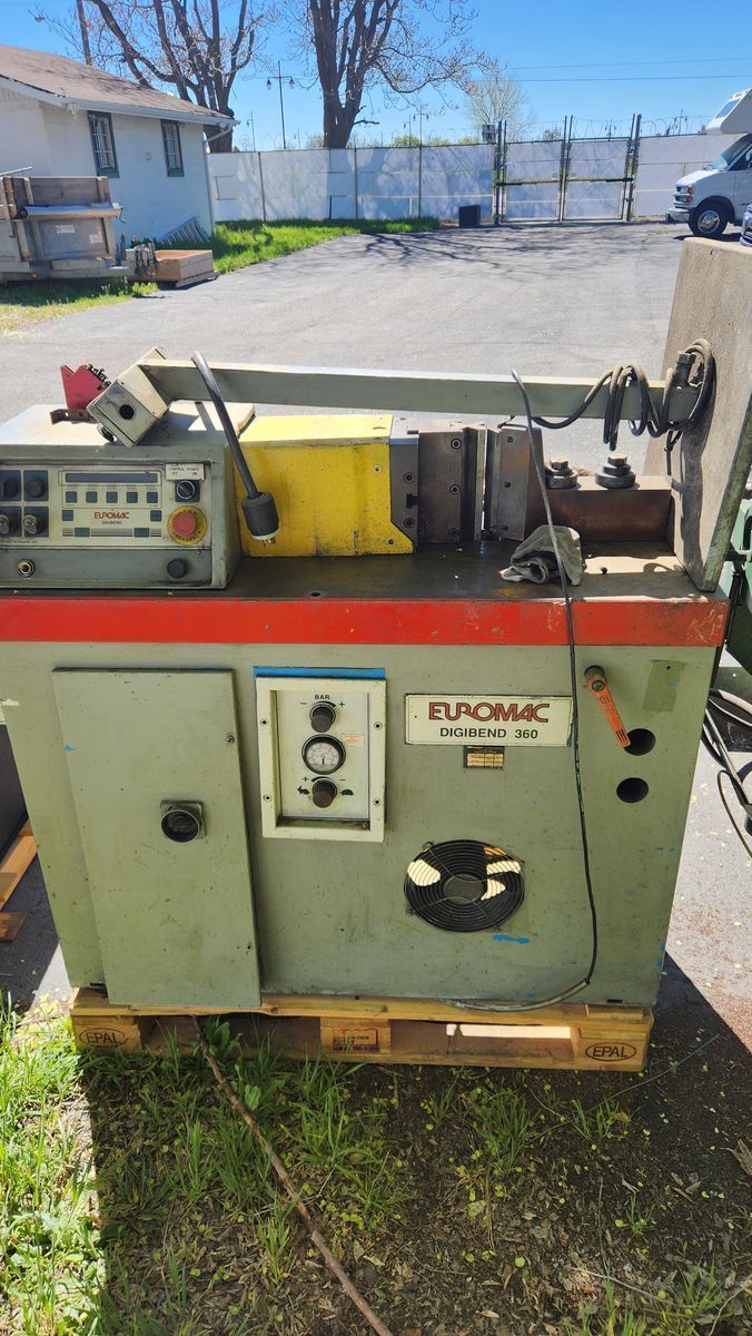 Euromac 360 Vertical Break Press