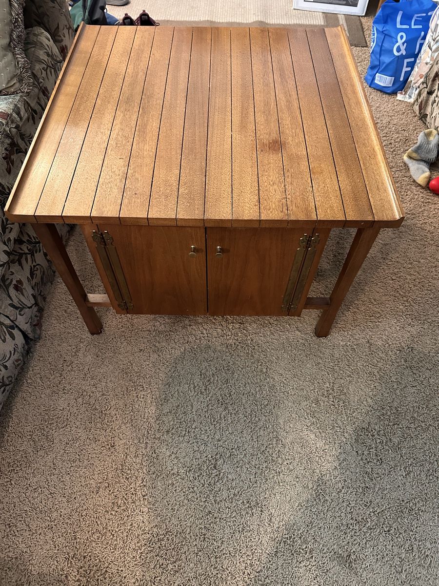 Solid wood end table