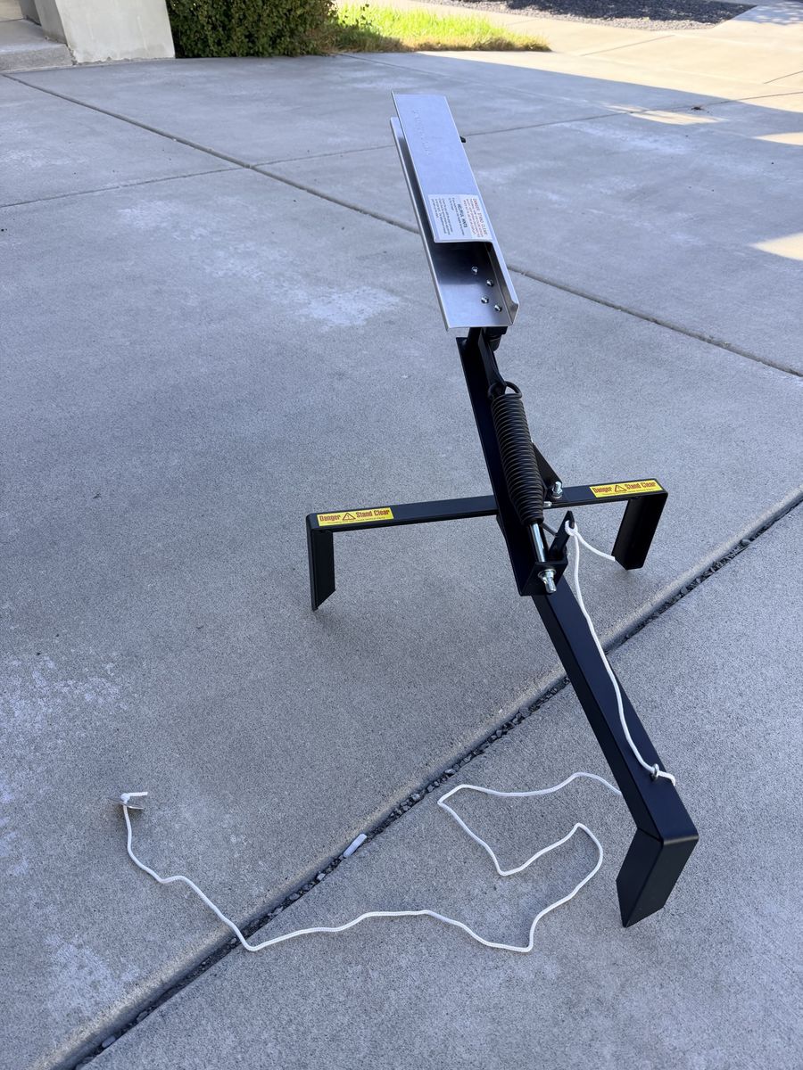 Main image 6
